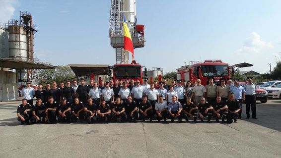 Pompierii satmareni fruntasi la interventiile la inaltime | imaginea 1