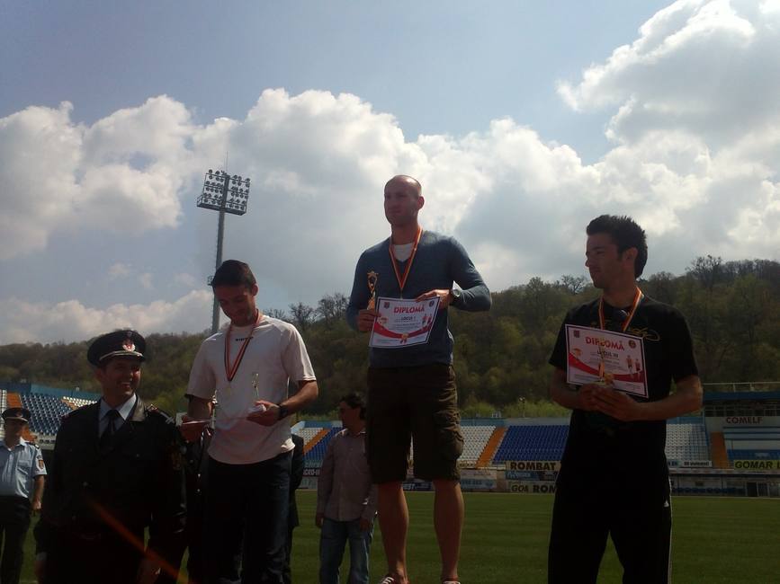 Pompierii militari bihoreni pregatiti sa cucereasca noi trepte ale podiumului competitiilor sportive | imaginea 1