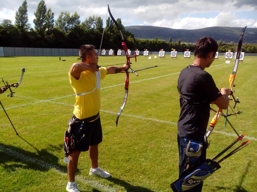 Pompier hunedorean campion mondial  pentru al treilea an consecutiv  la tir cu arcul | imaginea 1