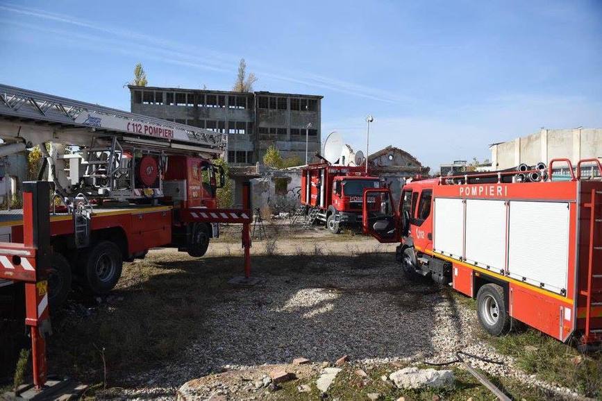 Morgi mobile   da  tehnica si utilaje grele pentru interventii la dezastre   ba | imaginea 1