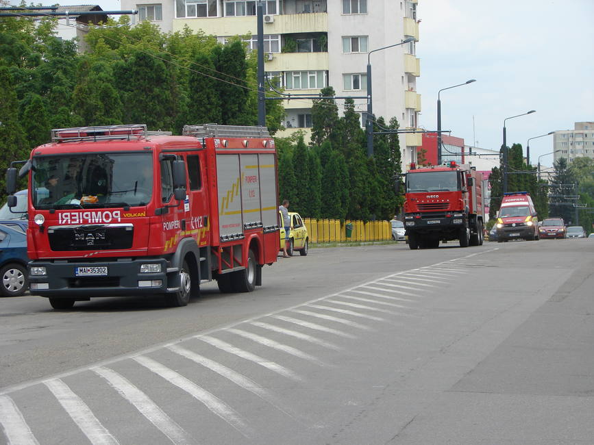 Incendiu la Hotel Racova | imaginea 2