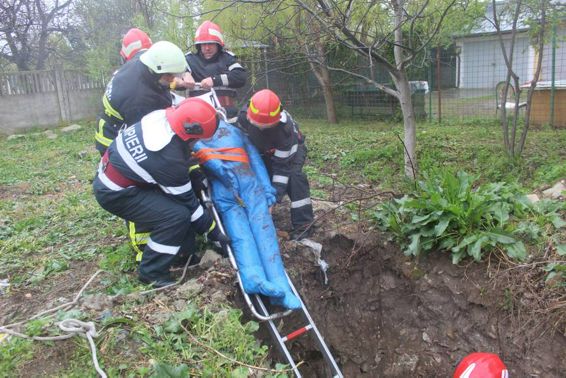 Amplu exercitiu organizat de ISU Anghel Saligny Vrancea | imaginea 1