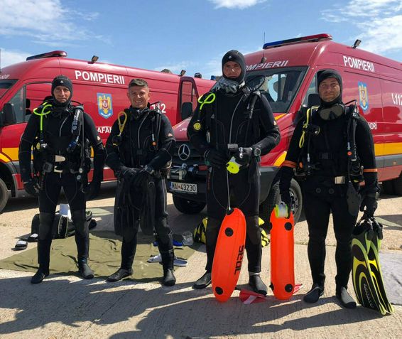 Pompierii teleormaneni la Centrul de Pregatire al Scafandrilor din Constanta | imaginea 1