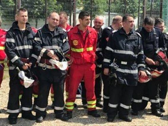 Seism la Liceul Tehnologic Clisura Dunarii din Moldova Noua exercitiu de cooperare judeteana | imaginea 1