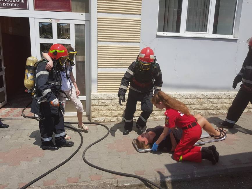 Simulare de incendiu la Clubul Copiilor Cehu Silvaniei | imaginea 1