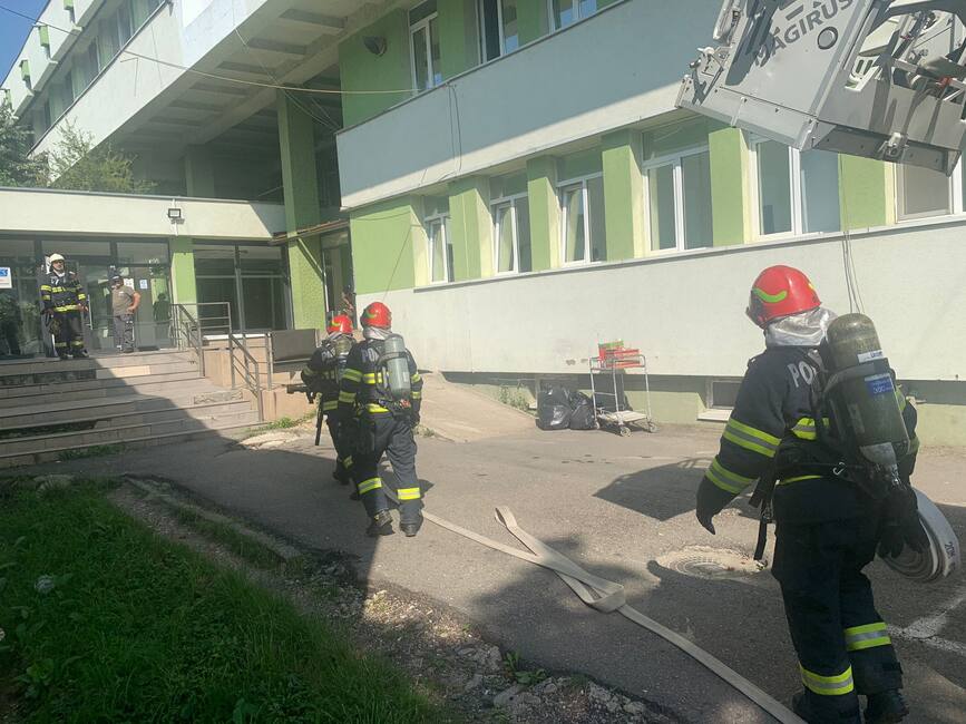 Incendiu la Spitalul Judetean de Urgenta din Timisoara | imaginea 1