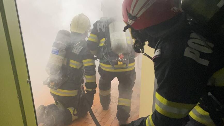 Munca grea si pregatire continua pentru pompierii maramureseni | imaginea 1