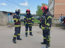 Incendiu la un centru de ingrijire a persoanelor varstnice | imaginea 1