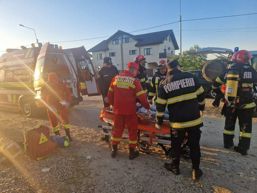 Incendiu la un complex comercial din Drobeta Turnu Severin | imaginea 1