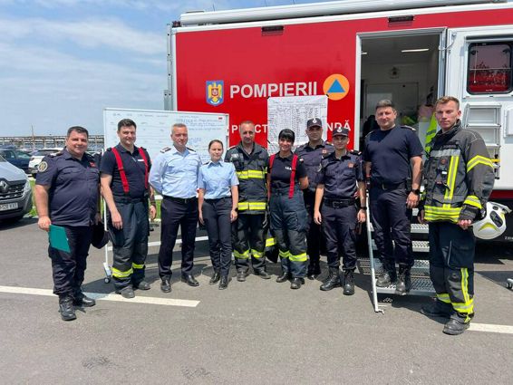 Explozie la un operator economic 12 persoane ranite | imaginea 1