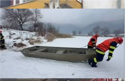 Salvare de sub gheata   Antrenament pe lacul inghetat | imaginea 1