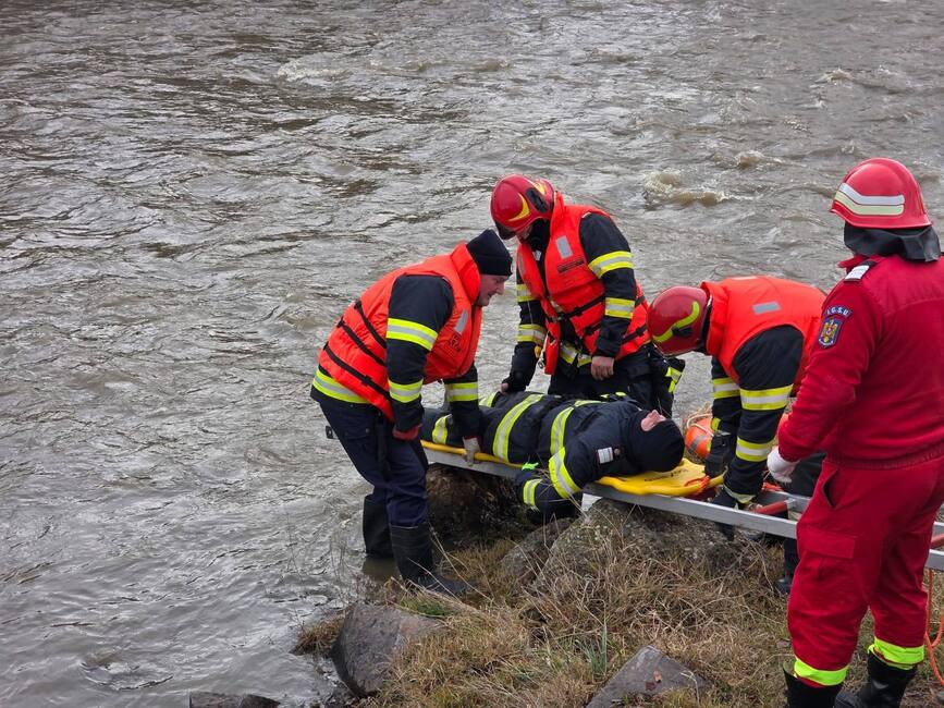 Antrenament pe raul Tarnava Mare | imaginea 1