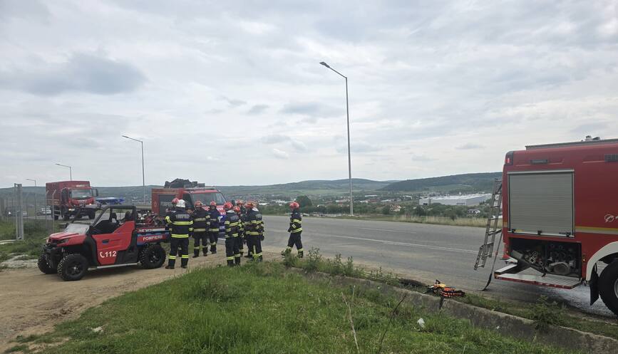 Incendiu de vegetatie uscata izbucnit in urma unui picnic | imaginea 1