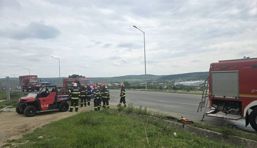 Incendiu de vegetatie uscata izbucnit in urma unui picnic | imaginea 1