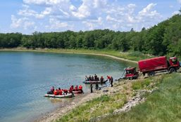 Pregatire pentru salvarea de vieti in mediul acvatic | imaginea 1