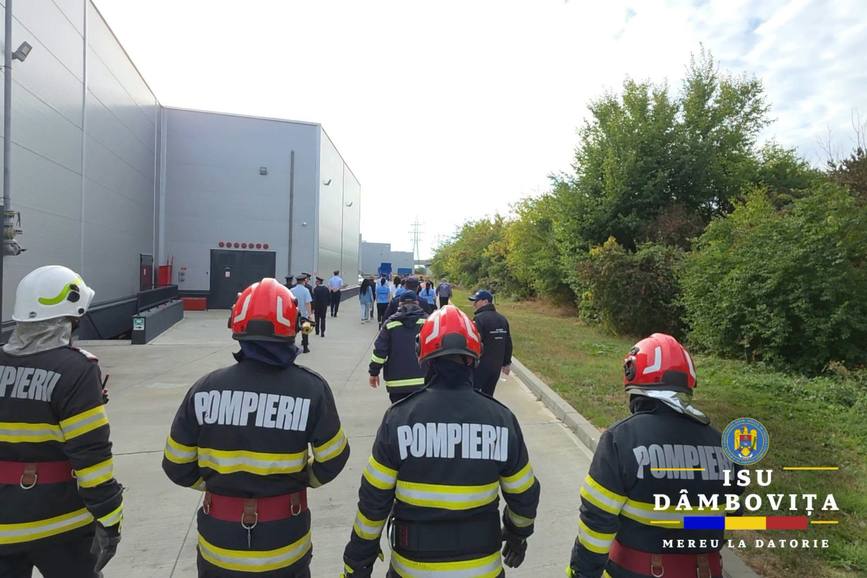 Exercitiu de adapostire si evacuare | imaginea 1