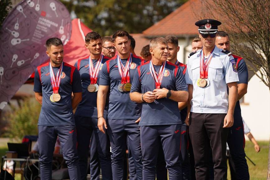 ISU Bacau   Vicecampioana Nationala | imaginea 1