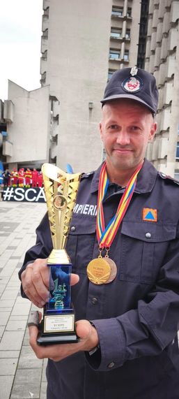 Aur pentru Harghita  Campionii Concursului International  Scari | imaginea 1