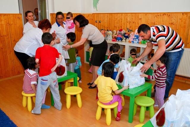 Alaturi de semeni  Sentimente compasiune fapte | imaginea 2