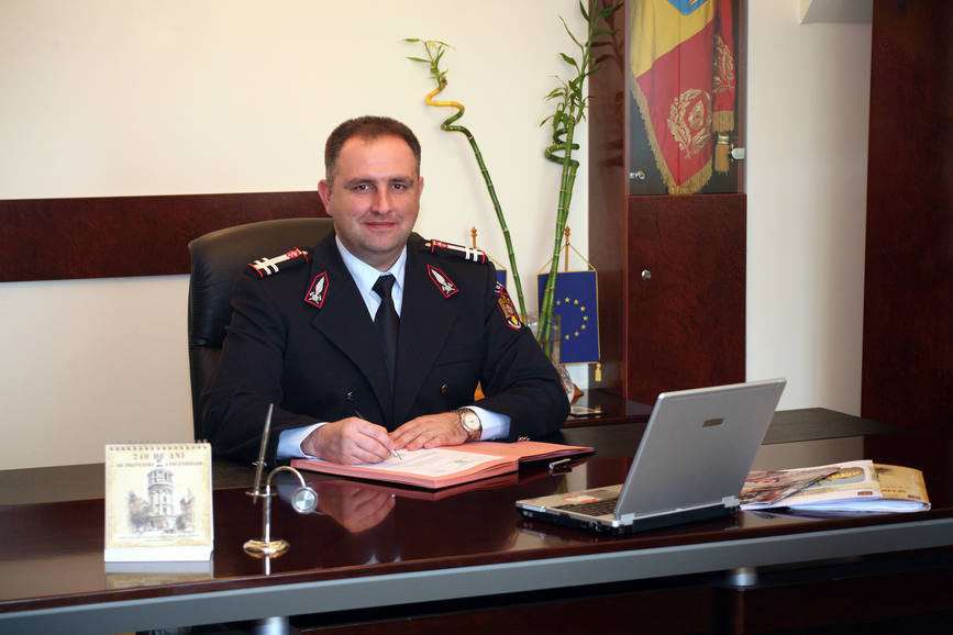 A fost dezvelit bustul pompierului erou cpt  p m  Dumitru Croitoru | imaginea 2