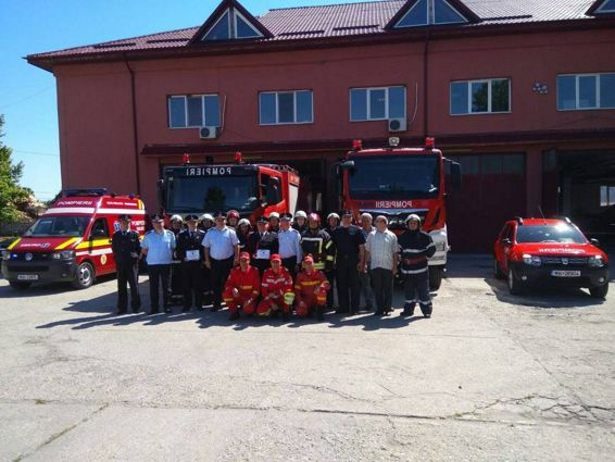 Pompieri militari in prag de pensionare | imaginea 1