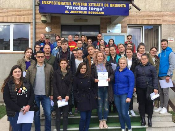 Salvatori din pasiune o noua serie de voluntari botosaneni | imaginea 1