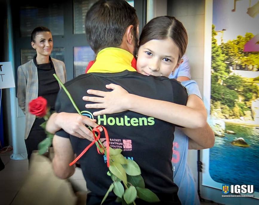 Iulian Rotariu  castigatorul ultramaratonului de 522 km din Australia  a ajuns acasa | imaginea 1