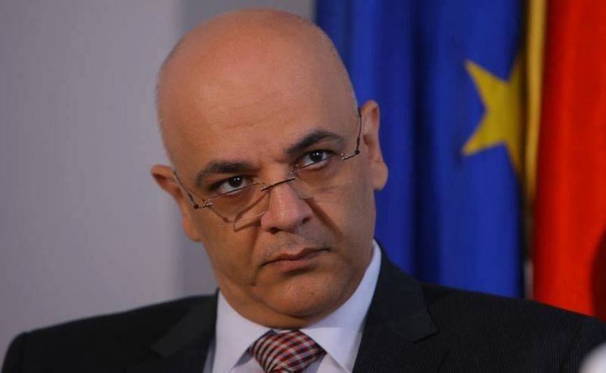 Arafat dezinformeaza cu tupeu  IGSU ii acopera minciunile  Autospecialele pe care la anunta acum o luna  nu au aparut | imaginea 1