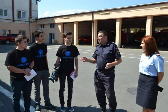Elevii olimpici sibieni in vizita la ISU Sibiu | imaginea 1