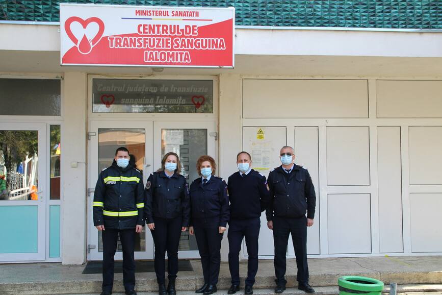 Pompierii ialomiteni au spus DA donarii de sange | imaginea 1