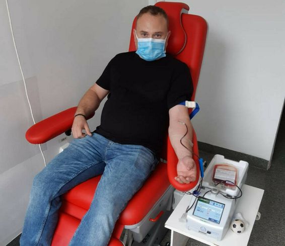 Au donat sange pentru un coleg implicat intr un accident rutier | imaginea 1