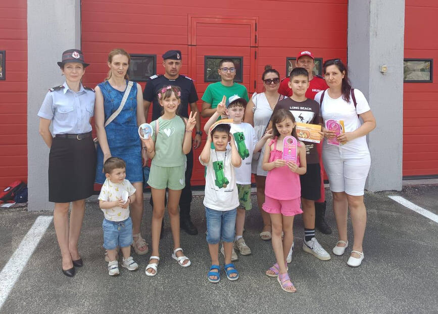 Un vis implinit  Zi de nastere alaturi de pompieri | imaginea 1