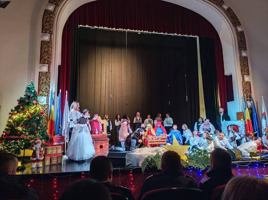 Impreuna facem sarbatorile mai frumoase | imaginea 1