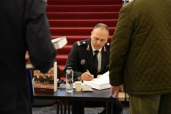 O pagina de istorie scrisa de un pompier galatean | imaginea 1