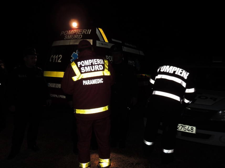 Operatiune de salvare a unei turiste  blocata pe un versant abrupt in Masivul Retezat  incheiata cu succes | imaginea 3