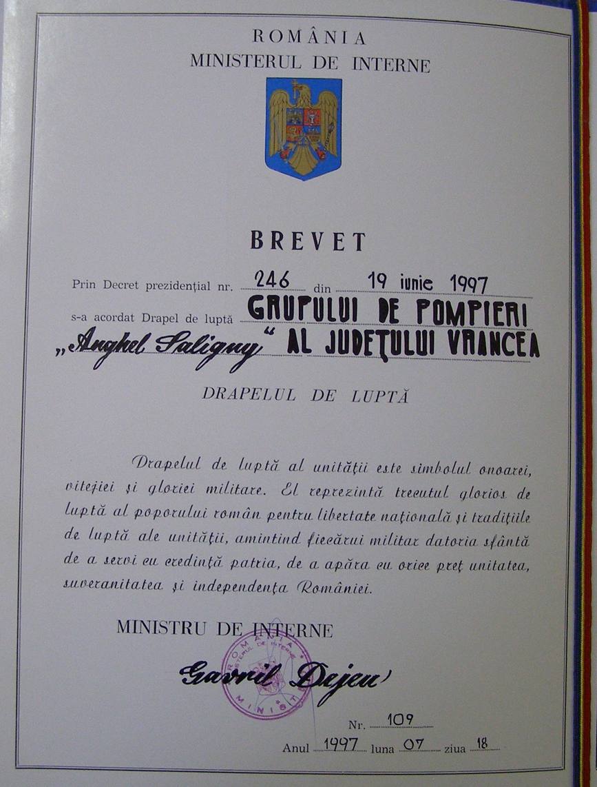 17 ani de la acordarea Drapelului de Lupta | imaginea 1