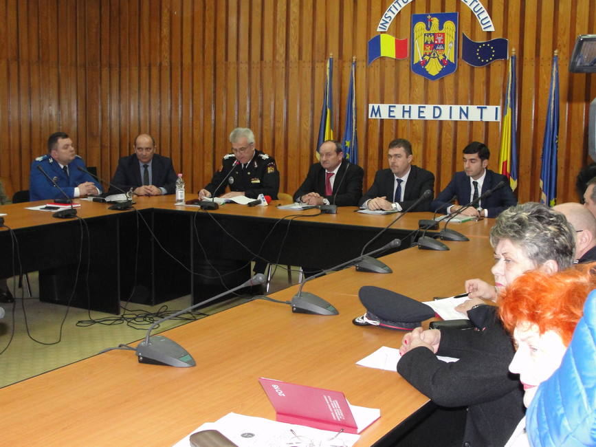 Aproape 3800 de interventii in situatii de urgenta si peste 1300 de controale de prevenire in 2015 | imaginea 2