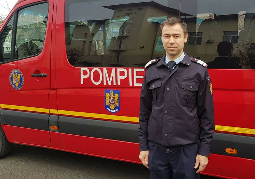 Pensie lunga si sanatate  Respect  Plutonier adjutant Comardici Cornel | imaginea 1