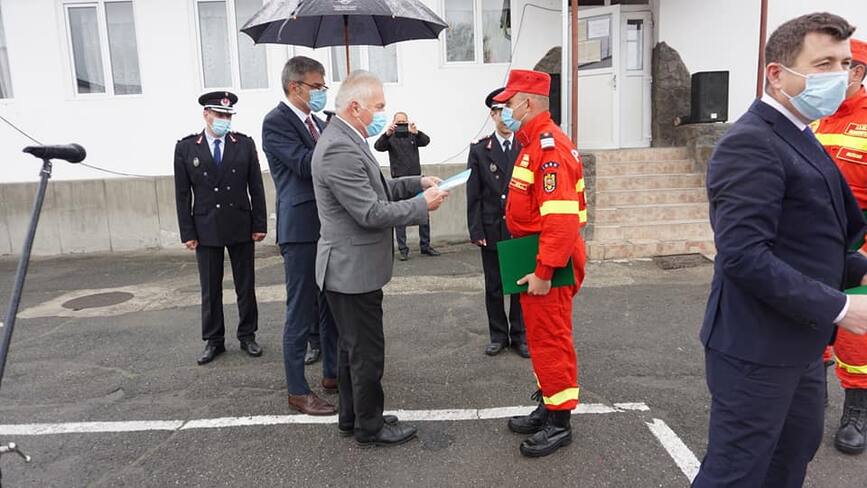 Trei paramedici SMURD au fost recompensati cu  Premiul Altruism | imaginea 1
