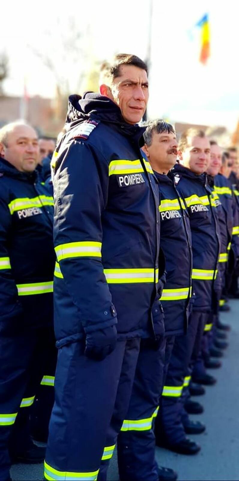 25 de ani de activitate pentru salvarea vietii oamenilor   Plt  adj  sef Badea Marian | imaginea 2
