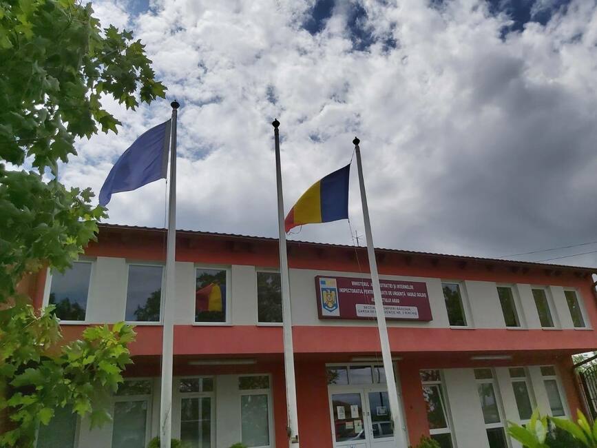 De 10 ani in sprijinul oamenilor   Garda Nr  2 de Interventie Birchis | imaginea 2