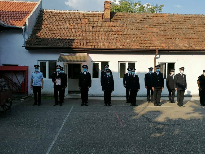Pensie lunga si sanatate  Respect  Plutonier adjutant sef Csoncsik Ioan Ludovic | imaginea 1