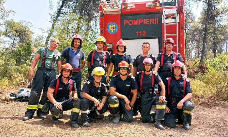 Pompierii damboviteni au revenit acasa  dupa 10 zile de misiune in Grecia | imaginea 1