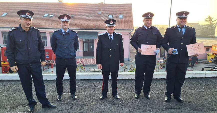 Momente emotionante in cadrul colectivului Detasamentului de Pompieri Reghin | imaginea 1