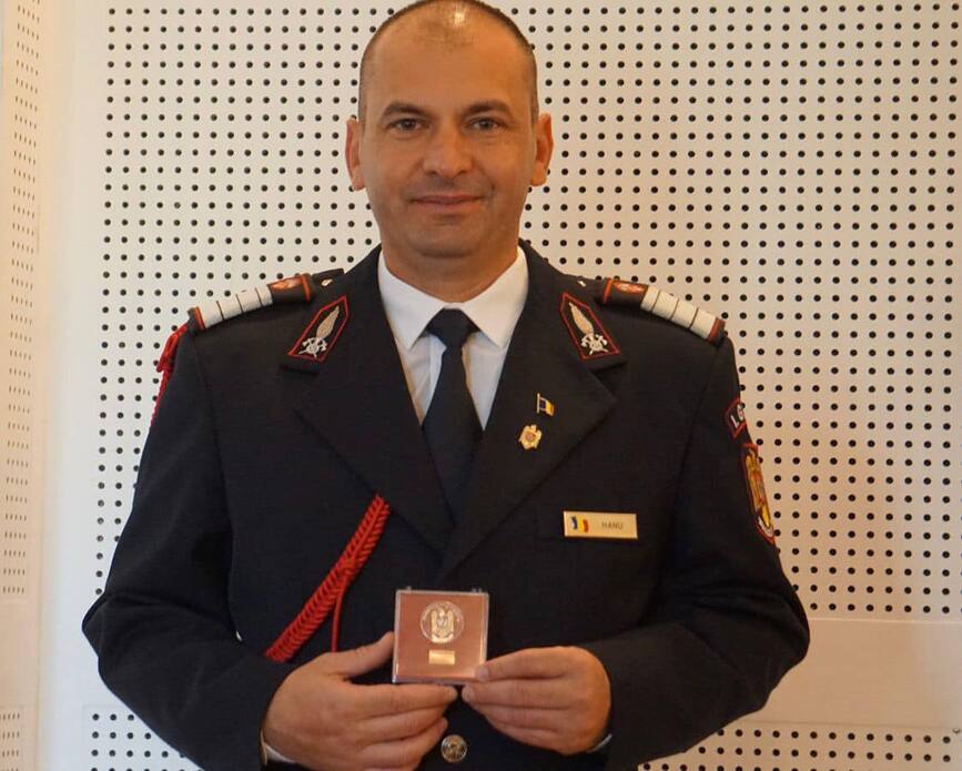 Plt  adj  sef Hanu Marian  Pompier de Onoare al judetului Bacau | imaginea 1