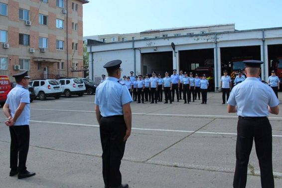 Din prima zi pana la ultimul apel  onoare si responsabilitate | imaginea 1