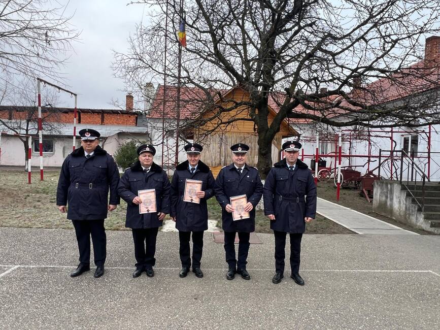 Pensie lunga si sanatate  Pensionari la ISU Arad | imaginea 2