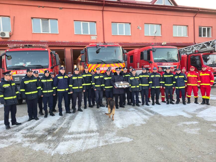 Pensie lunga si sanatate  Respect  Plutonier adjutant sef Ivascu Adrian | imaginea 1