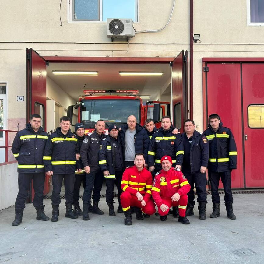 Pensie lunga si sanatate  Respect  Plutonier adjutant sef Pirvu Florin | imaginea 1