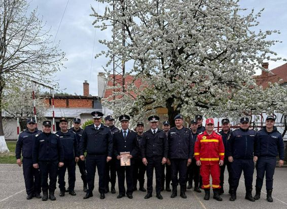 Pensie lunga si sanatate  Respect  Plutonier adjutant sef Barbu Laurentiu | imaginea 1